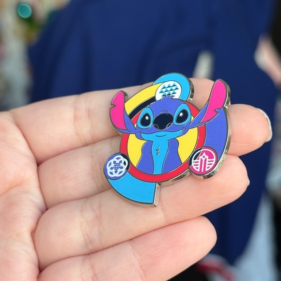 Disney Parks WDW EPCOT Reimagined Stitch 2023 Mystery Box Pin - Picture 3 of 5